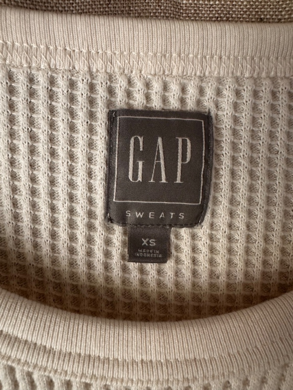 Gap Thermal Sweatshirt/Sweater - Picture 4 of 5